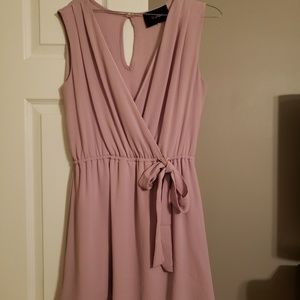 Cute Dress with key hole back. Size L.
